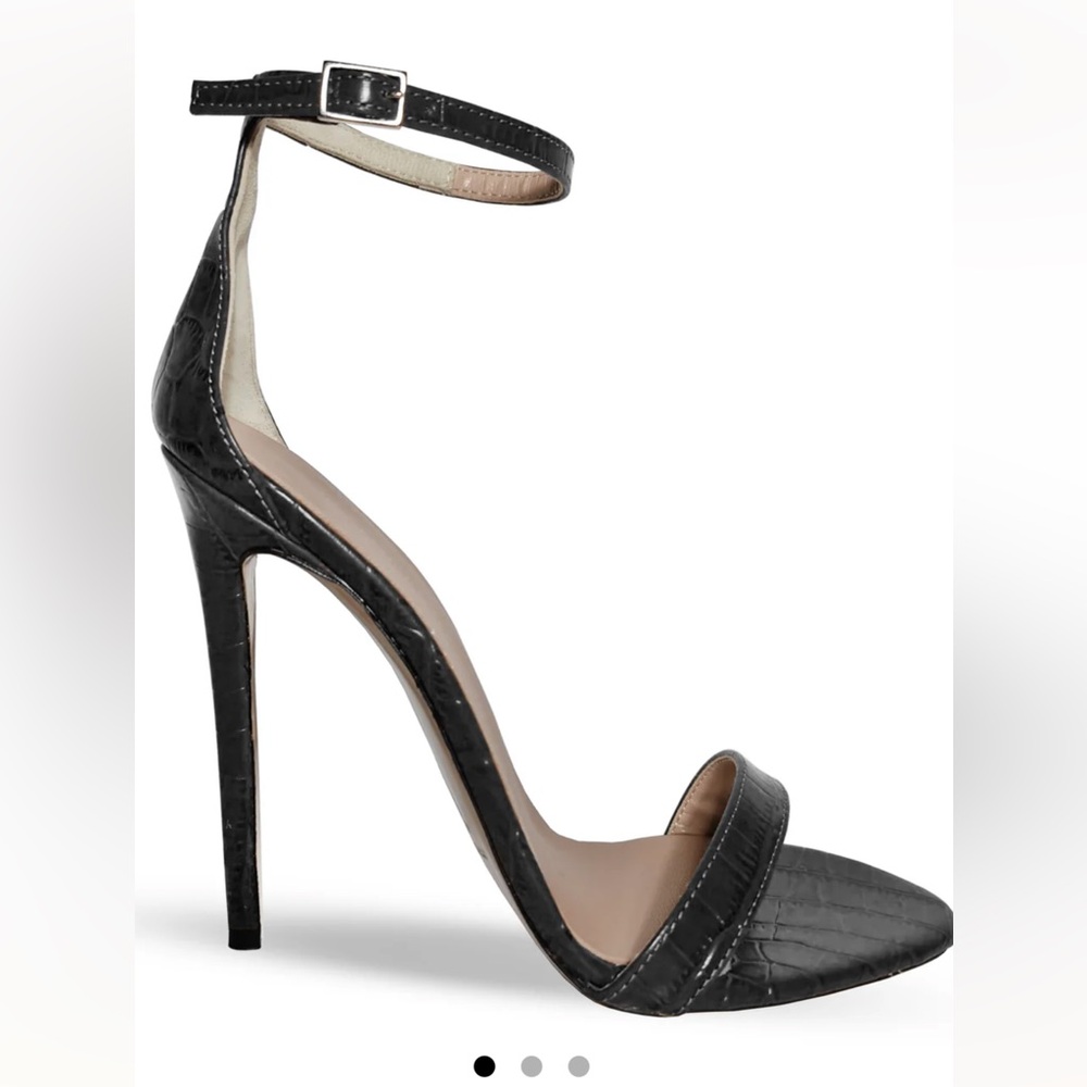 Identita Neko Black Stiletto Heels